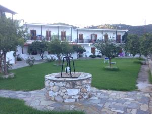 Vontzos Hotel Skiathos Greece