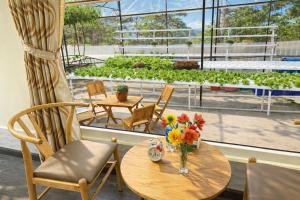 Vườn Nhà Đan Homestay