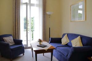 One-Bedroom Apartment with Balcony - Forest Side room in Aparthotel Seeschlösschen