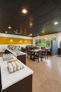 Munnar Tea Estate Cottage and Resort - Away From City Hustle-By Raarees