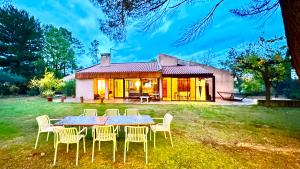 Aubenas, Vallon Pont dArc, Ardèche , Villa ALOA