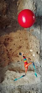 LA CHASCONA DI FARNESE casa di tufo nel borgo