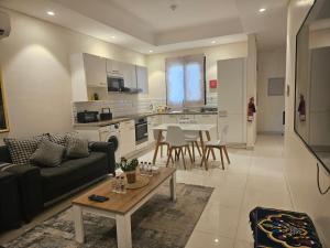 Hawana Salalah - Cozy 1BHK with Outdoor Pool هوانا صلالة - شقة مع مسبح خارجي