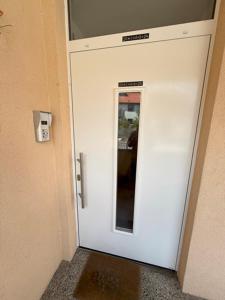 1 Bedroom with small bath - Perfect for long distance travel stop