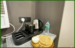 Hotel Premium K P haridwar,Near Mansa Mata Temple And Railway Station Haridwar - Fully Air conditioned - Free Wifi and Parking Facilities - Best Hote IN HARIDWAR