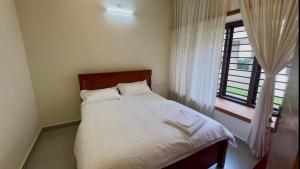 ETSA Pepper Paradise, Luxury Pool Villa for 30 Guests in Thodupuzha