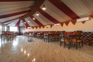 Mars Land Luxury Camp