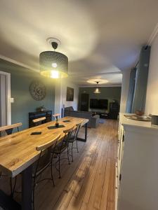 Spacious T3 centre ville Coty