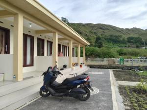 Ya Bunayya Family Room