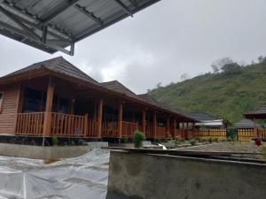 Ya Bunayya Family Room