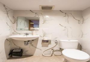 Tropical Apartment Batu Belong