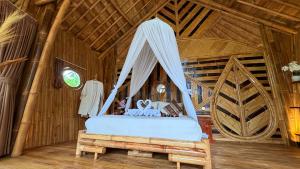 Wana Bamboo House by ecobreeze