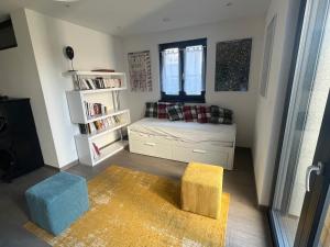 Suite moderne avec jacuzzi