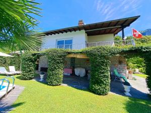 Casa Bellavista Rovio, Appartamento Giardino