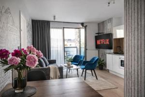 InPoint Drive Inn Apartments Stay&Park Free near Old Town