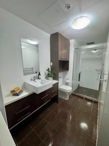 In Adelaide City 2 bedrooms & 1 bathroom apartment