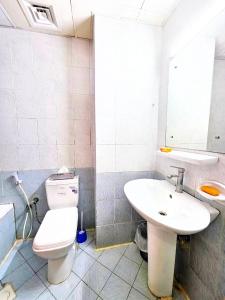 studio in centre of ajman in pearl towers