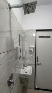 Comfy Nest Fully Furnished 1BHK