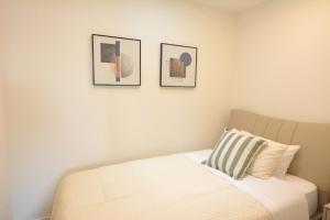 Brand New 3BR Family Townhouse & 500m to Train & Gated Community &Free Parking