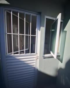 Suíte Beira Mar com Wi-Fi Ideal para Casal mobiliada