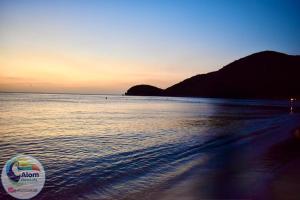 Cozy apartment with sea view