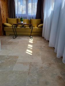 Old House - Стара Къща