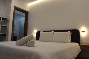 Designer One-Bedroom Apartment in Scenic Marsaxlokk