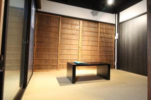 Rakuya Karasuma Gojo - Vacation STAY 13636v