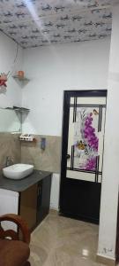 Samuel homestay