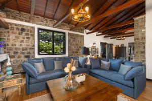 Garfield Cottage by TONIK - 3BR Private Cottage in Haputale - Mountain Views
