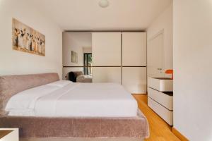 Hostmate - Ulpio Traiano