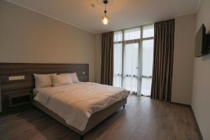 Nabada Hotel - Riverside