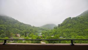 Nabada Hotel - Riverside