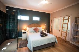 Onrus Sunshine Beach Days