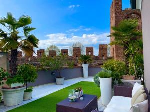 CA DEL SOLE ITALIA - Attico Panoramico in Centro Storico