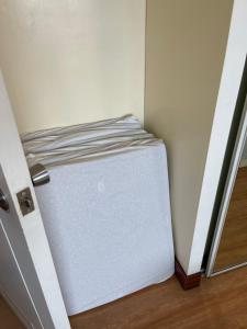 J&J Studio Unit in front of US Embassy