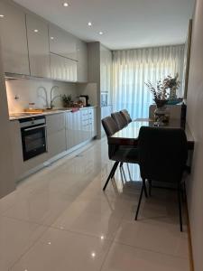 Luxury Modern Triplex Apartment