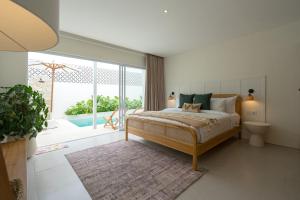 Neuf Villa 3BR Private Pool Near Melasti Beach