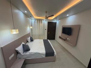 The Goura Palace Hotel And Restaurant