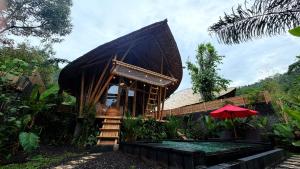 Wana Bamboo House by ecobreeze