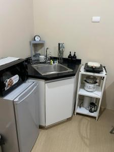 Avida Tower 1, Unit 2003 - Chis Place