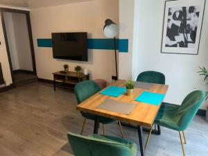 Tudors eSuites - Three Bedroom House - #16B