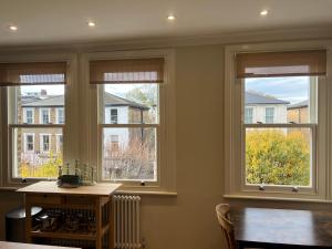 Cosy flat in the heart of West London