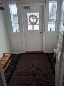 Honkapirtti Ylläs, Äkäslompolo