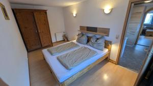 Fewo 76m2, 7 Betten, 2 x SZ DU WC