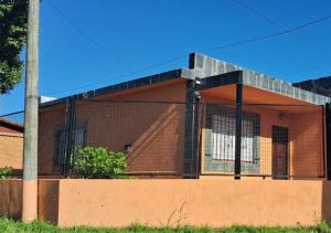 Hermoso chalet para 6 personas a 2 cuadras de la playa QUEQUEN