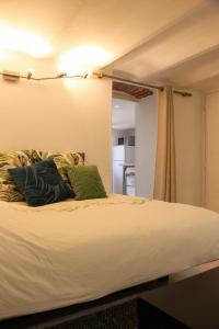 Independent studio in house