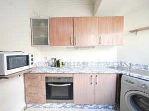 Le Cosy Urbain - Proche centre, Parking & Balcon