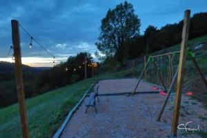 Aubié superbe propriété pour 20 avec piscine