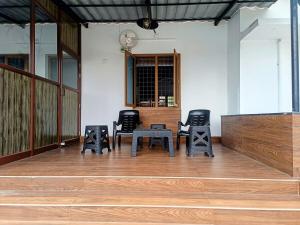 Riverfront Villa in Kochi